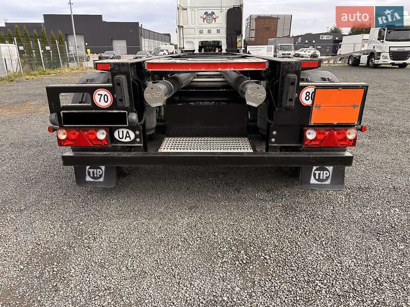 Контейнеровоз напівпричіп LAG 0-3-CC 2014 в Луцьку