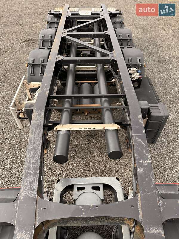 Контейнеровоз напівпричіп LAG 0-3-CC 2014 в Луцьку