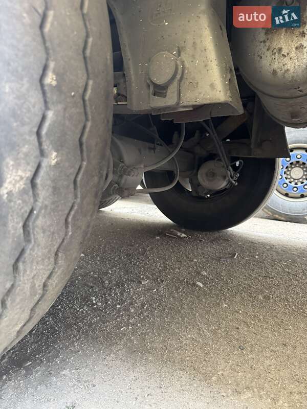 Рефрижератор Lamberet Carrier Maxima 2003 в Могилев-Подольске