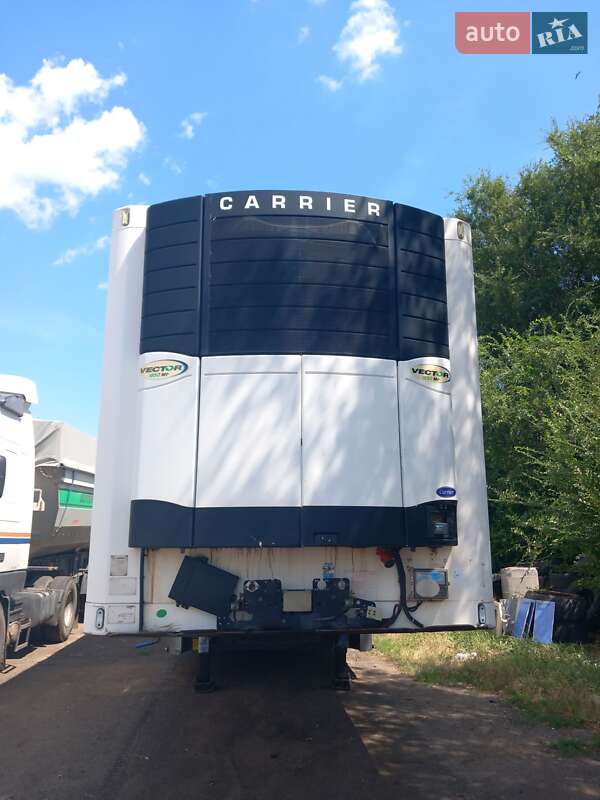 Рефрижератор напівпричіп Lamberet Carrier Vector 2008 в Одесі
