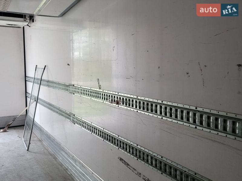 Рефрижератор напівпричіп Lamberet Carrier Vector 2012 в Тернополі фото 15 Рефрижератор напівпричіп Lamberet Carrier Vector 2012 в Тернополі