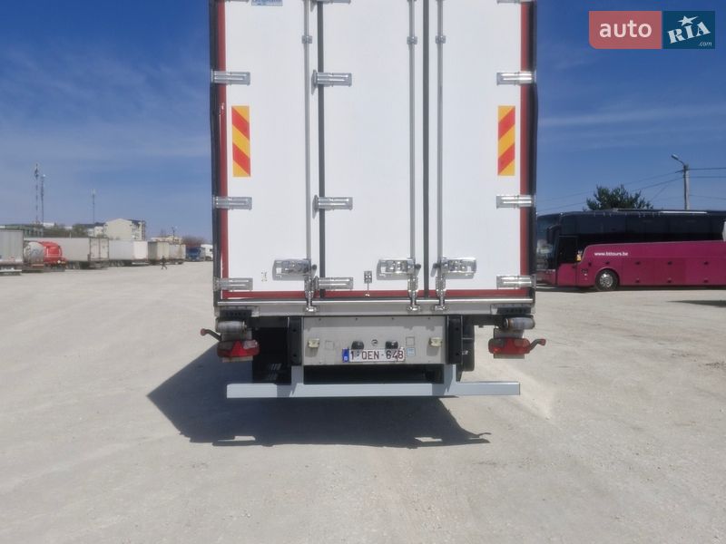 Рефрижератор полуприцеп Lamberet Carrier Vector 2014 в Тернополе фото 4 Рефрижератор полуприцеп Lamberet Carrier Vector 2014 в Тернополе