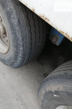 Рефрижератор полуприцеп Lamberet LVFS 2002 в 