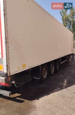 Рефрижератор полуприцеп Lamberet LVFS 2007 в 