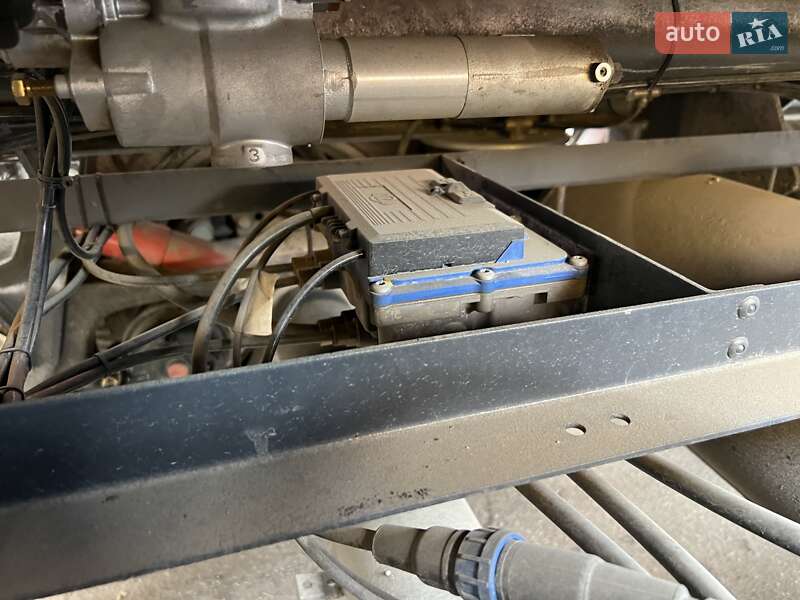 Цистерна Lamberet LVFS 2005 в Вінниці