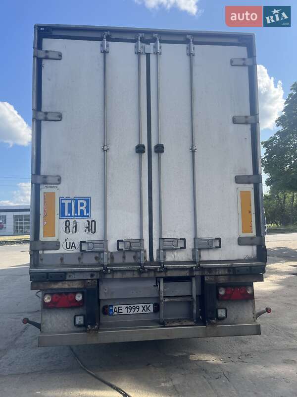 Рефрижератор полуприцеп Lamberet LVFS 2000 в 