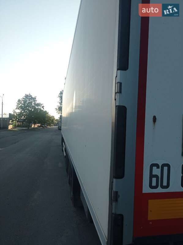 Рефрижератор полуприцеп Lamberet LVFS 2007 в Каменском