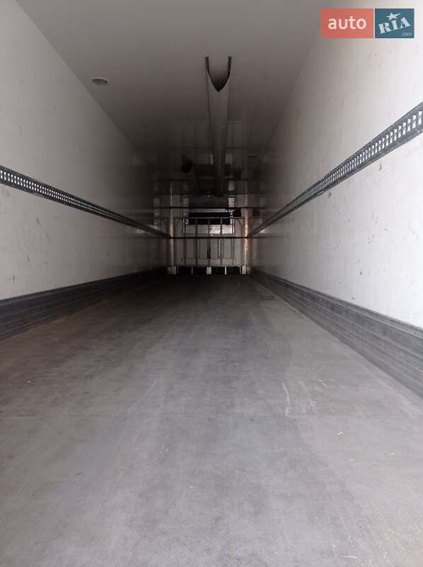 Рефрижератор полуприцеп Lamberet LVFS 2007 в Каменском