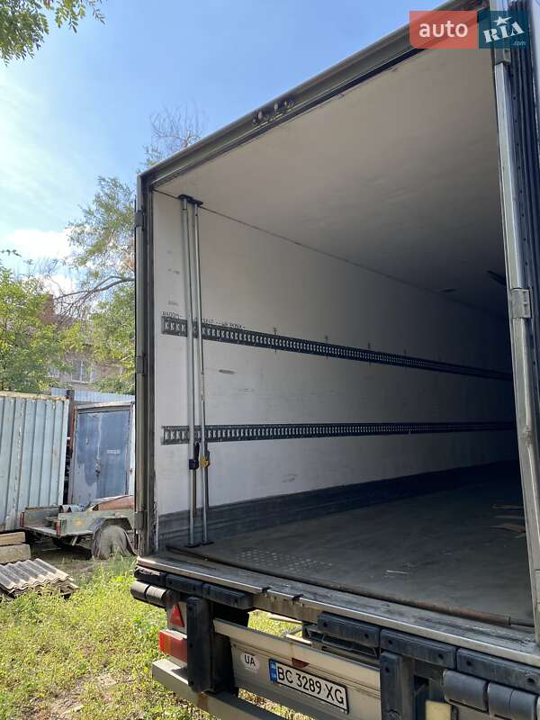 Рефрижератор напівпричіп Lamberet LVFS 2002 в Кривому Розі