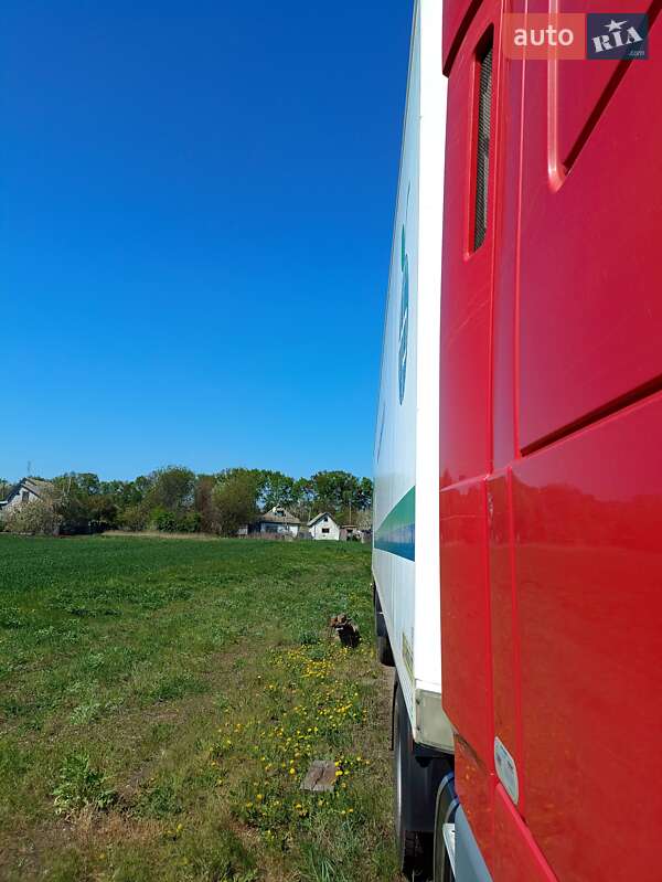 Рефрижератор напівпричіп Lamberet Termo King SMX 1999 в Гребінці фото 5 Рефрижератор напівпричіп Lamberet Termo King SMX 1999 в Гребінці