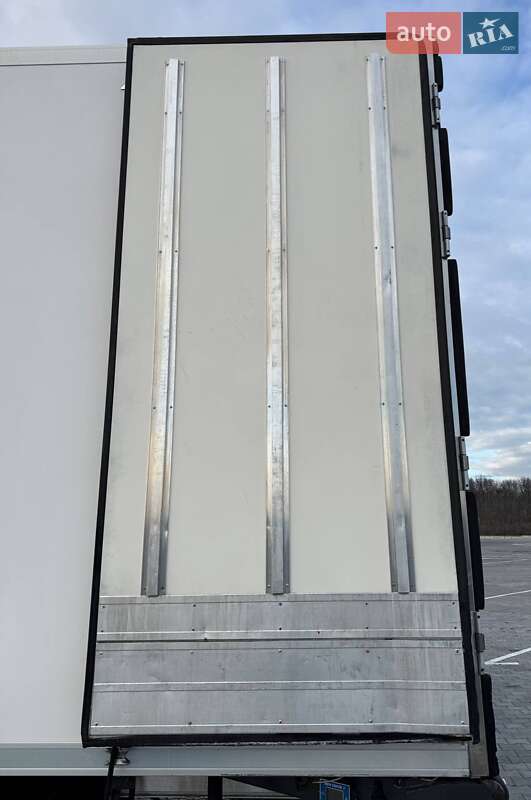 Рефрижератор полуприцеп Lamberet Termo King SMX 2014 в Дубно