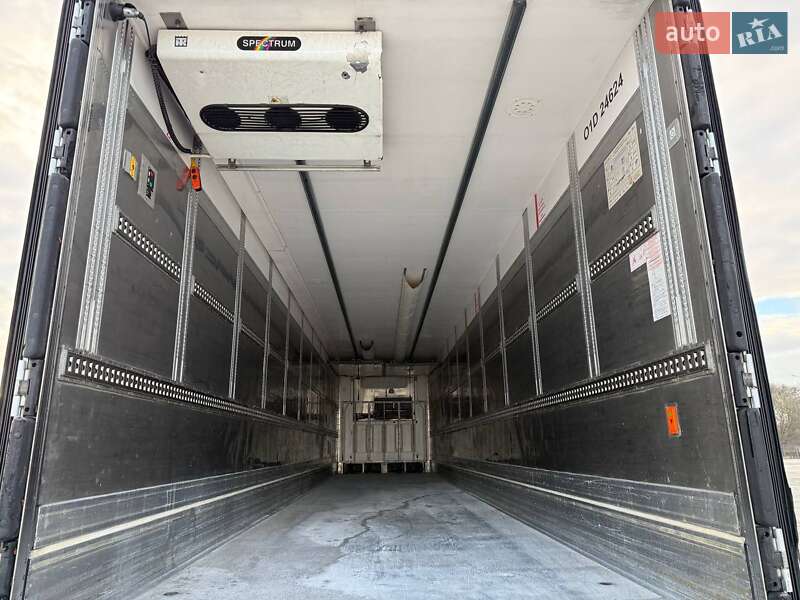 Рефрижератор полуприцеп Lamberet Termo King SMX 2014 в Дубно