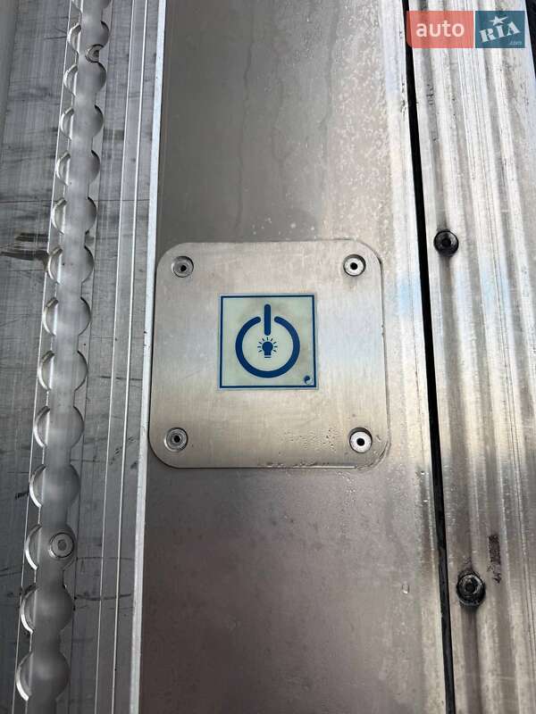 Рефрижератор полуприцеп Lamberet Termo King SMX 2014 в Дубно