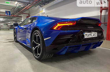 Купе Lamborghini Huracan 2020 в 