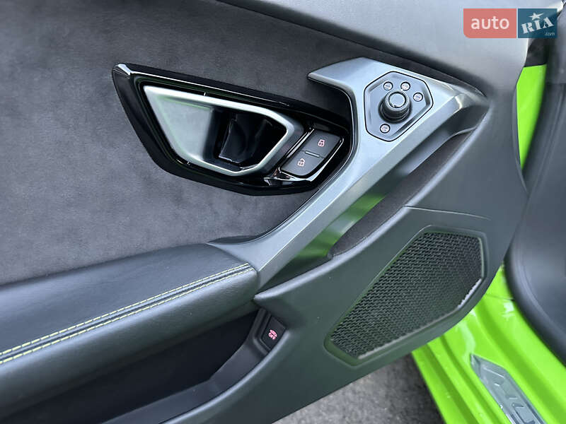 Купе Lamborghini Huracan 2018 в Києві