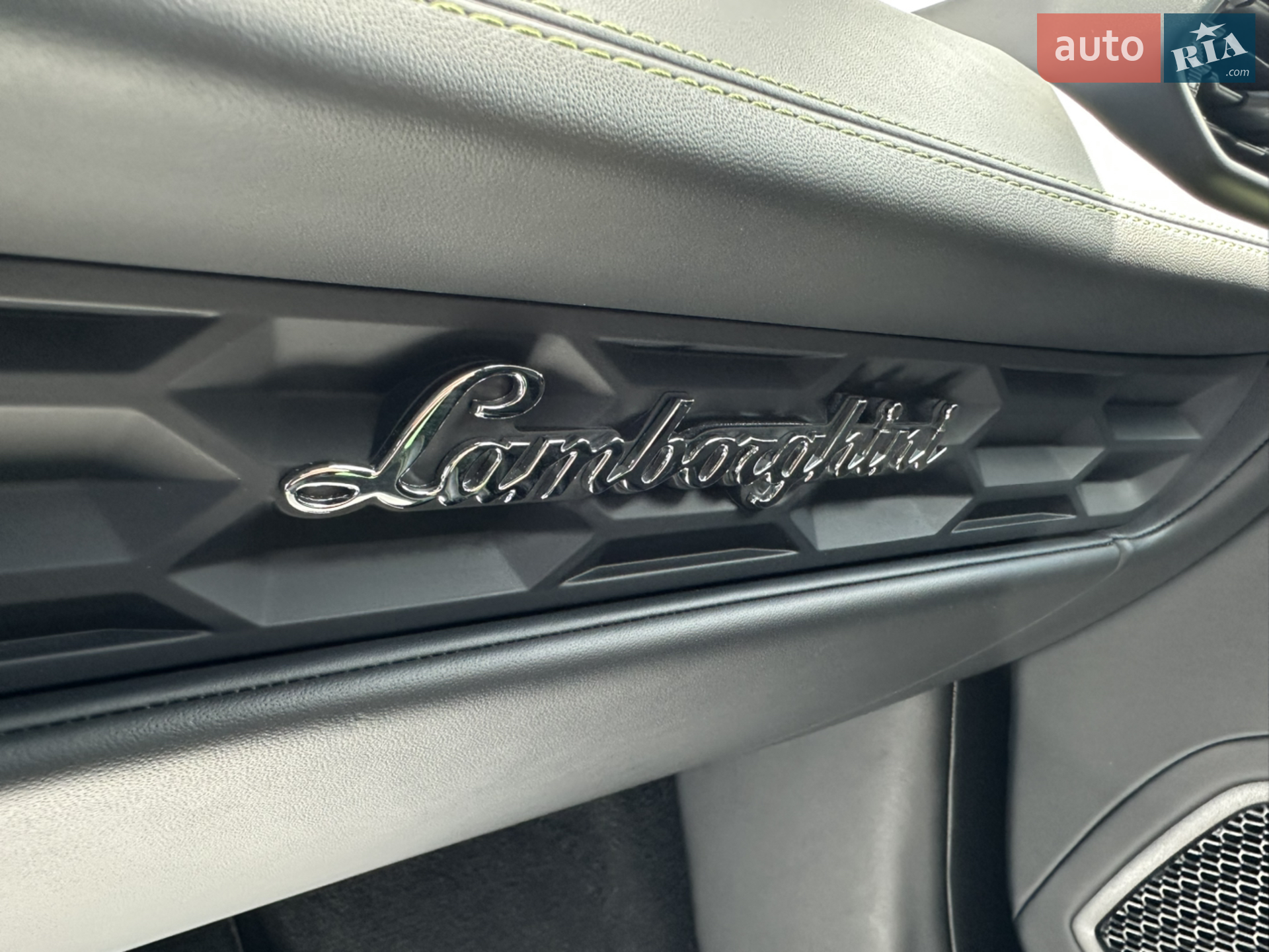 2018 Lamborghini Huracán - мініатюра 28
