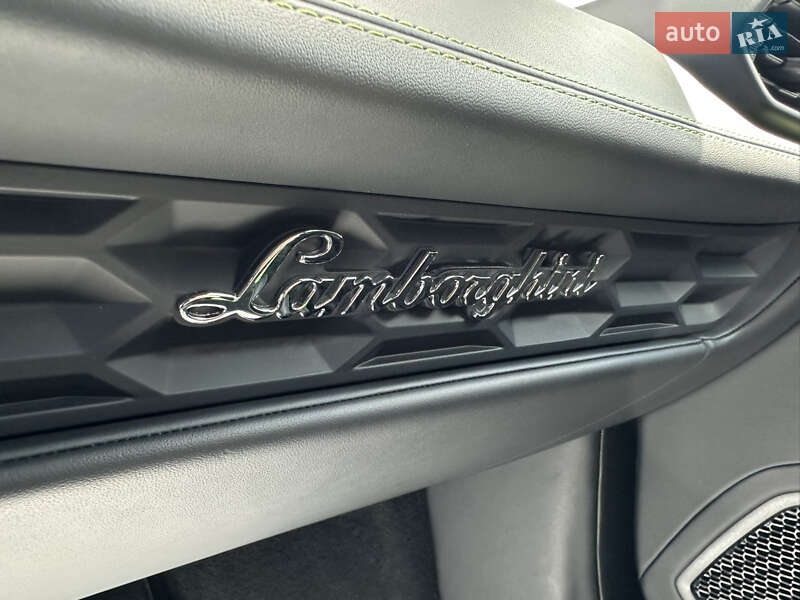Купе Lamborghini Huracan 2018 в Киеве