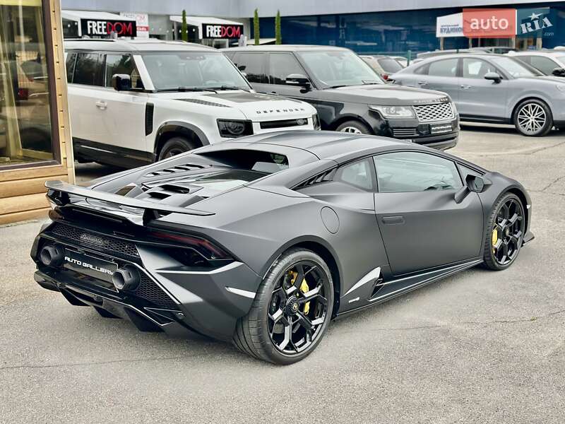 Купе Lamborghini Huracan 2024 в Києві