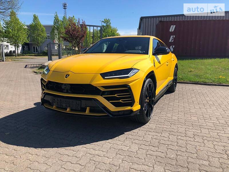 Внедорожник / Кроссовер Lamborghini Urus 2019 в Киеве