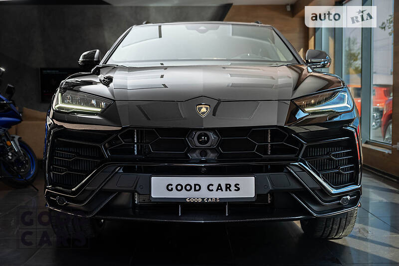 В Одессе появился кроссовер Lamborghini Urus | ТопЖыр