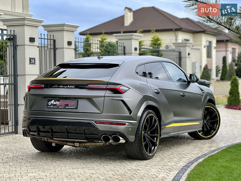 Позашляховик / Кросовер Lamborghini Urus 2022 в Одесі