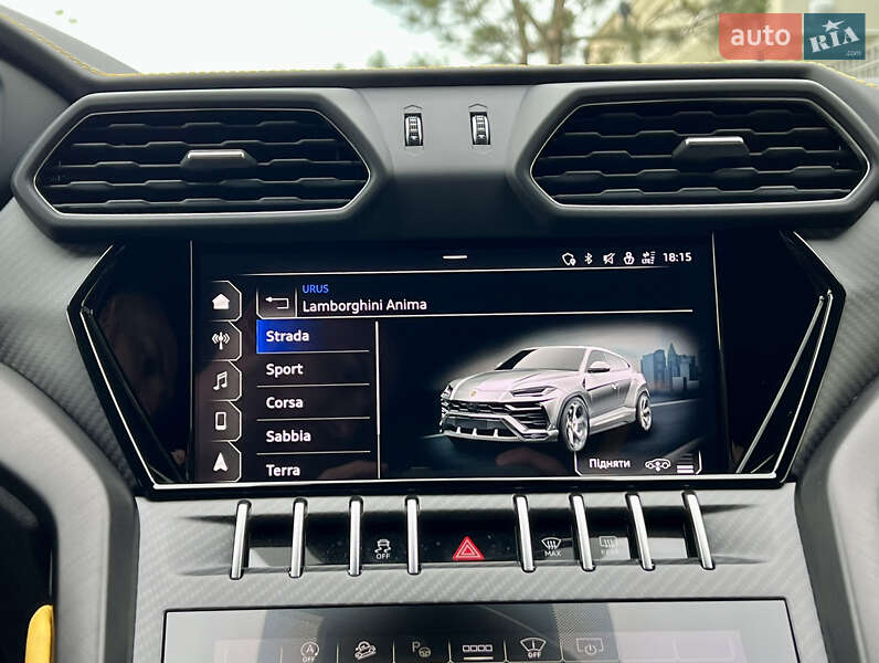 Позашляховик / Кросовер Lamborghini Urus 2022 в Одесі