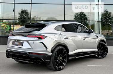 Позашляховик / Кросовер Lamborghini Urus 2020 в  фото 18 Позашляховик / Кросовер Lamborghini Urus 2020 в