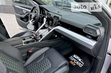 Позашляховик / Кросовер Lamborghini Urus 2020 в  фото 33 Позашляховик / Кросовер Lamborghini Urus 2020 в