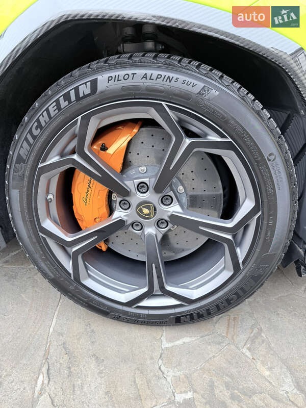 Внедорожник / Кроссовер Lamborghini Urus 2020 в Одессе фото 37 Внедорожник / Кроссовер Lamborghini Urus 2020 в Одессе