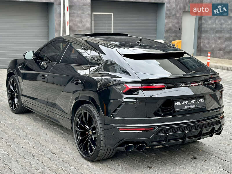 Внедорожник / Кроссовер Lamborghini Urus 2020 в Киеве