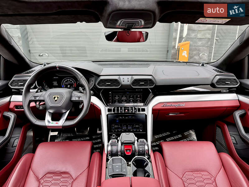 Внедорожник / Кроссовер Lamborghini Urus 2020 в Киеве