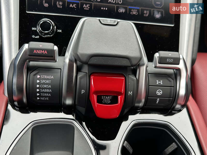 Внедорожник / Кроссовер Lamborghini Urus 2020 в Киеве