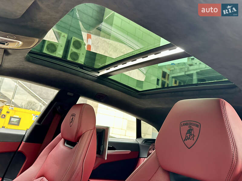 Внедорожник / Кроссовер Lamborghini Urus 2020 в Киеве