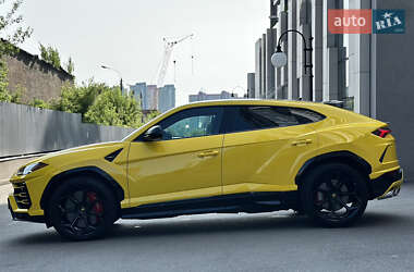 Внедорожник / Кроссовер Lamborghini Urus 2019 в 