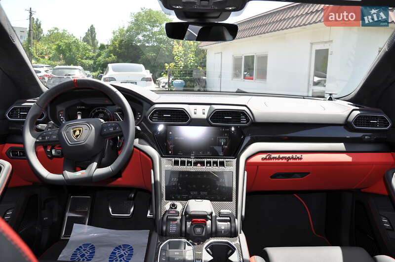 Внедорожник / Кроссовер Lamborghini Urus 2024 в Одессе