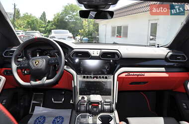 Внедорожник / Кроссовер Lamborghini Urus 2024 в 