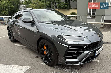 Внедорожник / Кроссовер Lamborghini Urus 2019 в 