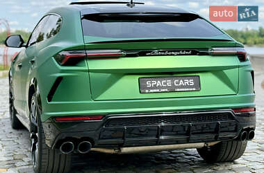 Внедорожник / Кроссовер Lamborghini Urus 2020 в 