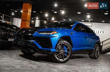 Внедорожник / Кроссовер Lamborghini Urus 2018 в 