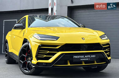 Внедорожник / Кроссовер Lamborghini Urus 2019 в Киеве