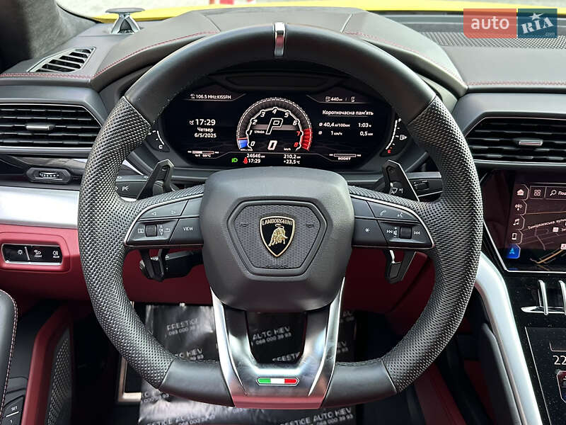 Позашляховик / Кросовер Lamborghini Urus 2019 в Києві
