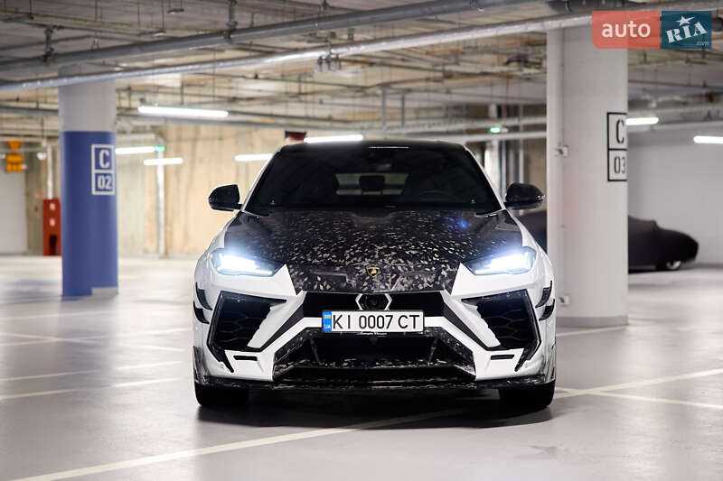 Позашляховик / Кросовер Lamborghini Urus 2022 в Києві