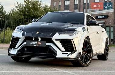 Внедорожник / Кроссовер Lamborghini Urus 2022 в 