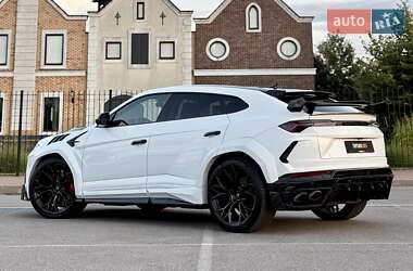 Внедорожник / Кроссовер Lamborghini Urus 2022 в 