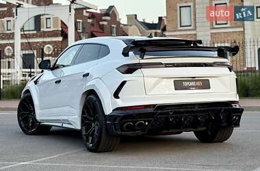 Внедорожник / Кроссовер Lamborghini Urus 2022 в 