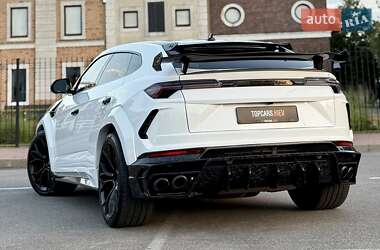 Внедорожник / Кроссовер Lamborghini Urus 2022 в 