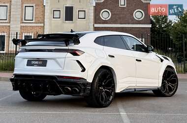 Внедорожник / Кроссовер Lamborghini Urus 2022 в 