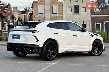 Внедорожник / Кроссовер Lamborghini Urus 2022 в 