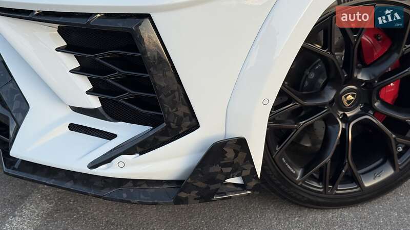 Внедорожник / Кроссовер Lamborghini Urus 2022 в Киеве
