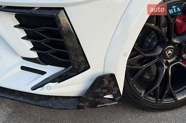 Внедорожник / Кроссовер Lamborghini Urus 2022 в 